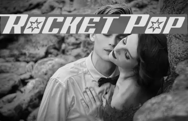 Rocket Pop Font examples