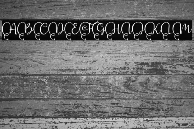 Romantic Fantasy Font examples