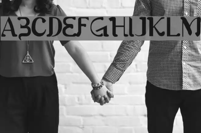 Romerati Font examples