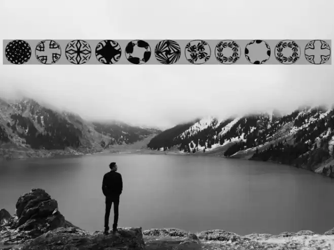 RoundPieces-06 Font examples