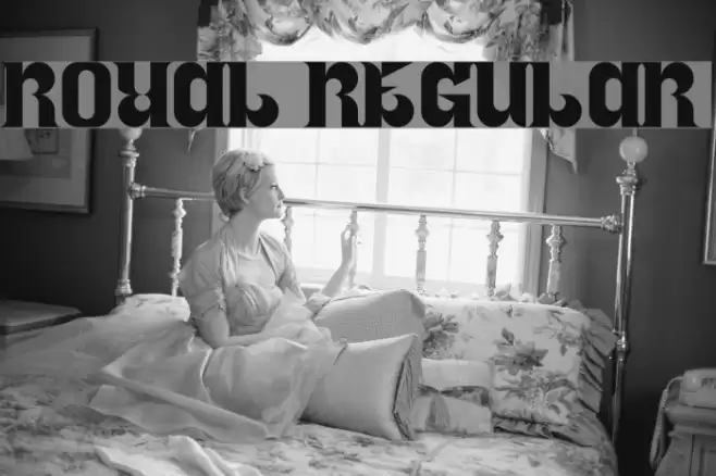 Royal Regular Font examples