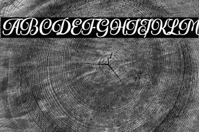 Royale Dreams Personal use Font examples