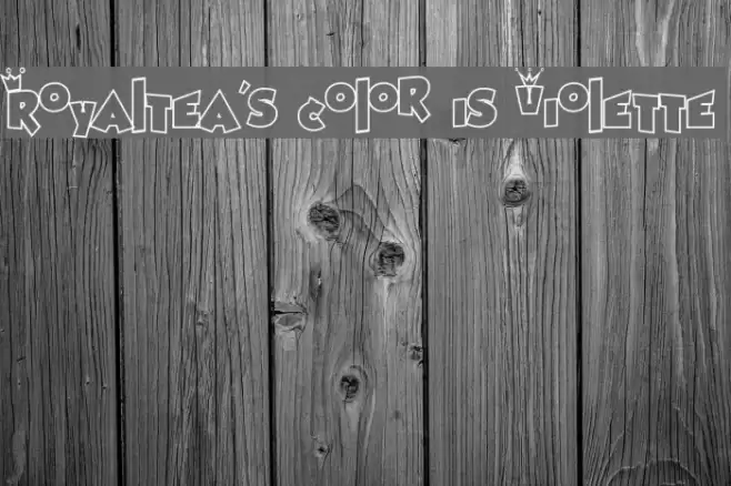 Royaltea's color is Violette Font examples