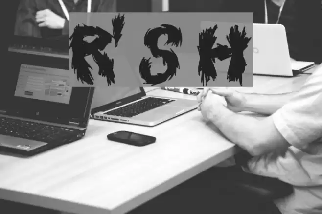 Roy's Scratched Handwritting Font examples