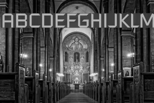 RussellSquare Font examples