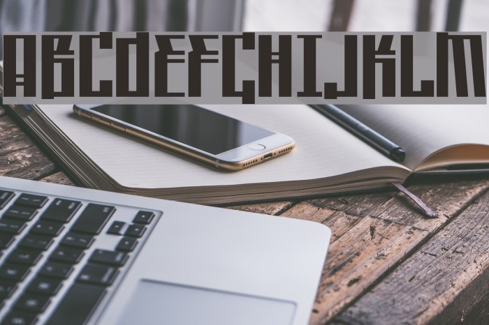 Saffron_Cyr Font examples