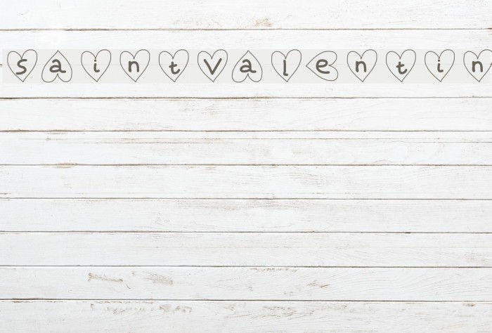 SaintValentin Font examples