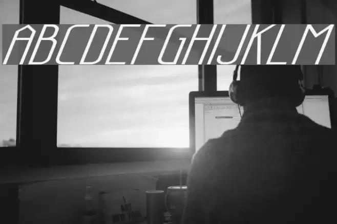 Sanity Wide Italic Polices examples