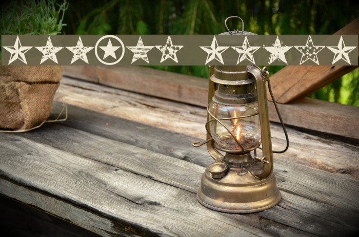 Seeing Stars Font examples