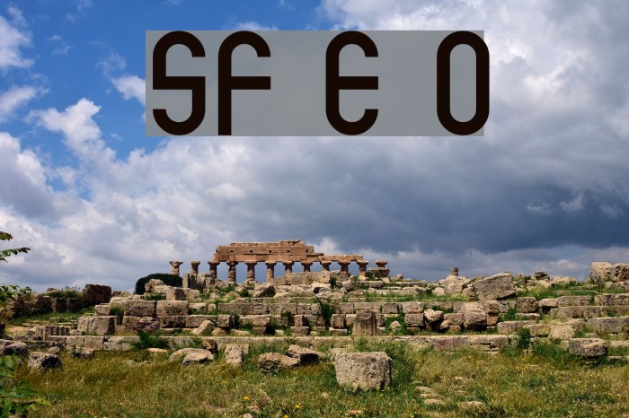 SF Eccentric Opus Шрифта examples
