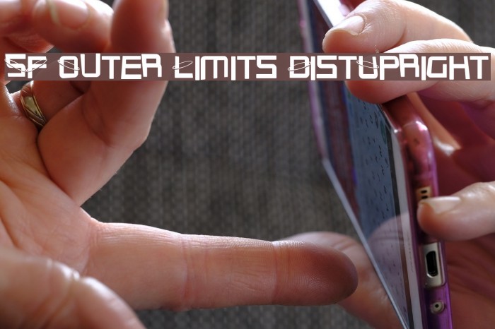 SF Outer Limits DistUpright Fuentes examples