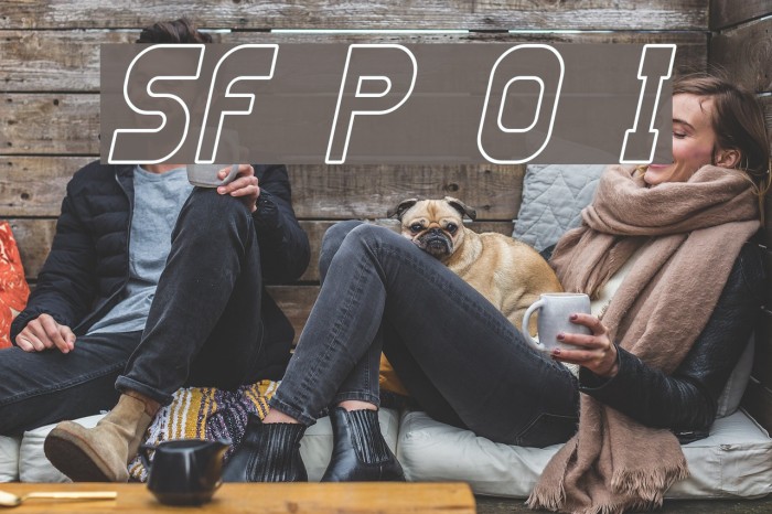SF Plasmatica Outline Italic Font examples