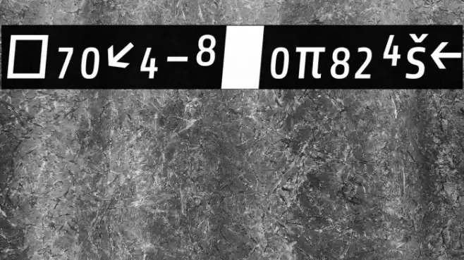 Share-ItalicExp Font examples