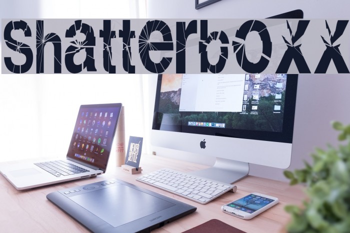 Shatterboxx Шрифта examples