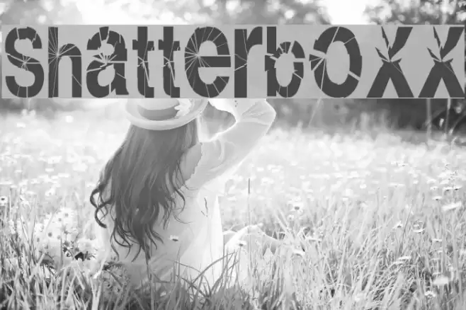 Shatterboxx Font examples