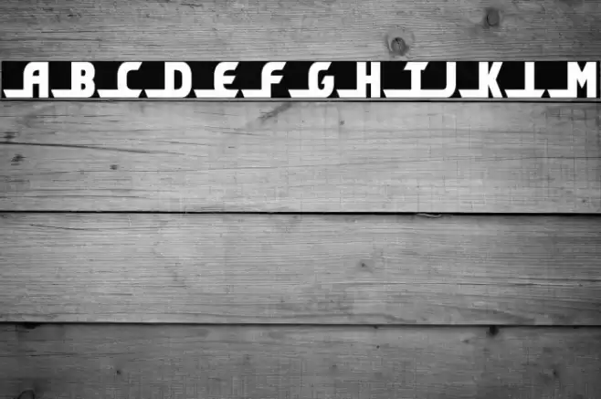 Shining Herald Condensed Font examples