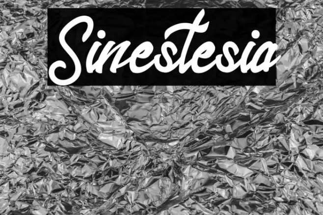 Sinestesia Font examples