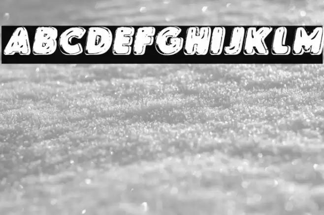 SKYLENSITALICPERSONALUSE-BdIt Font examples