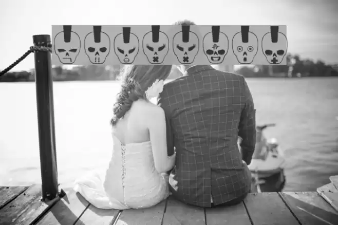 skulldco Font examples