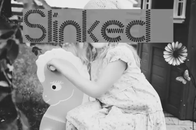 Slinked Шрифта examples