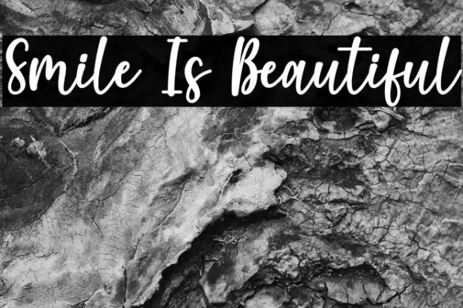 Smile Is Beautiful Caratteri examples