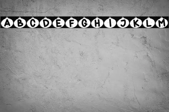 Snow Bells Font examples