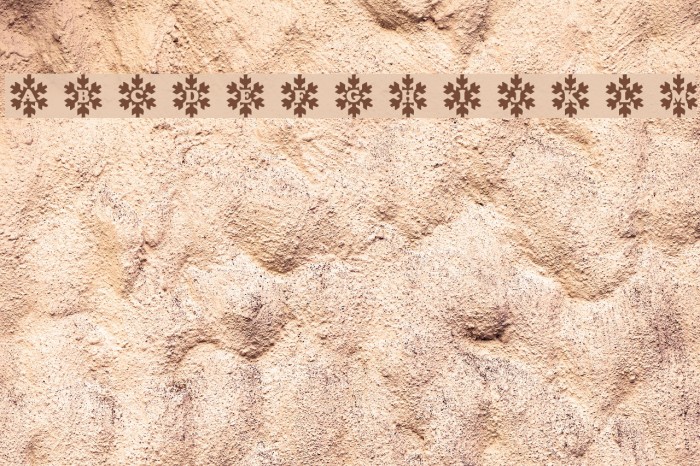 Snowy Caps Font examples
