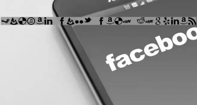 Social Font Face Regular Font examples