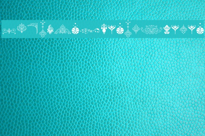 Soft Ornaments Eleven Font examples