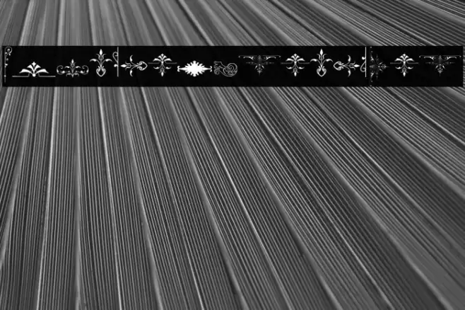 SoftOrnamentsNine Font examples