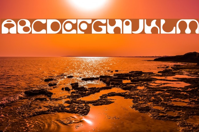 Solange Font examples