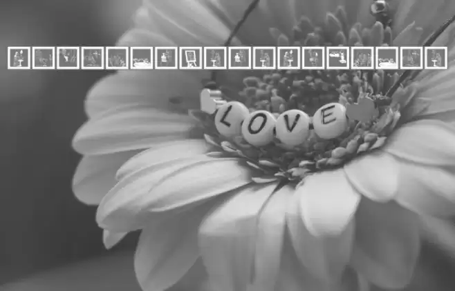 SomeArtistsSquares Font examples