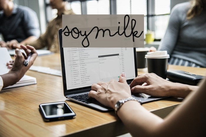 Soymilk Font examples