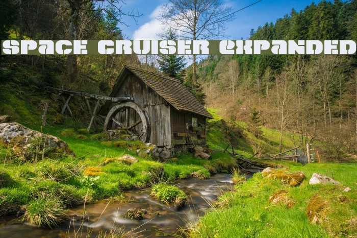 Space Cruiser Expanded Font examples