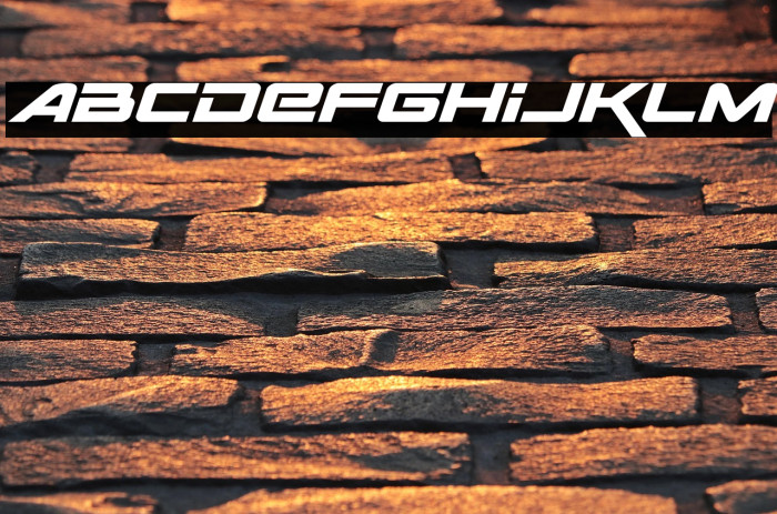 Space Ranger Expanded Italic Example 1