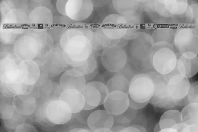 Spiritsdotsdrinks Font examples