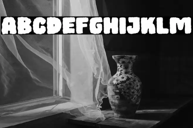 Spooky Market Regular Font examples