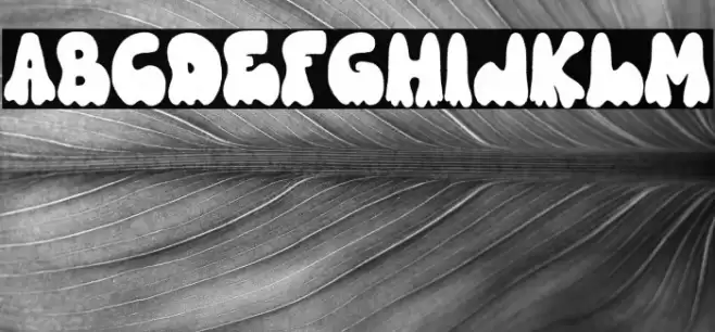 SpookyTreatDEMO-Normal Font examples