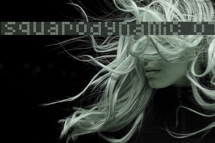 Squarodynamic 07 Font examples