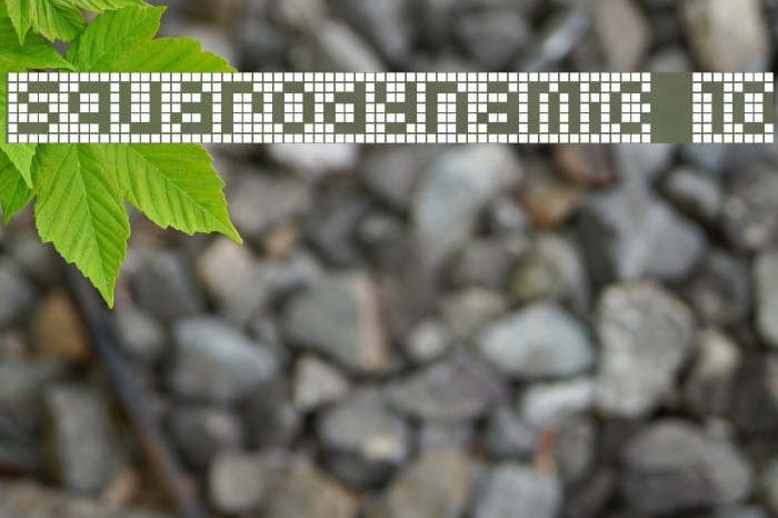 Squarodynamic 10 Font examples