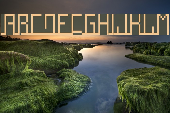 Squaropen Condensed Font examples