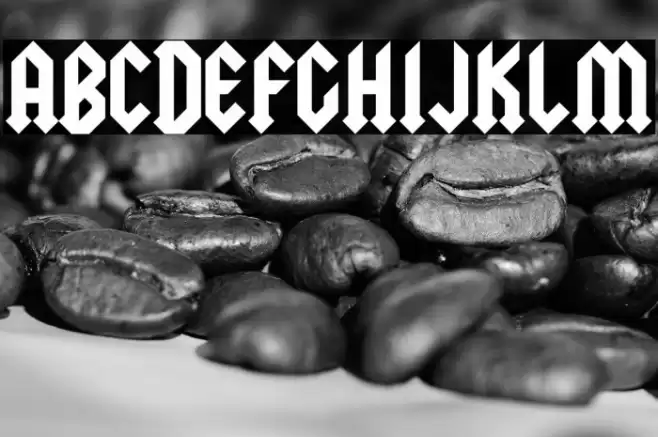 Squealer-Regular Font examples