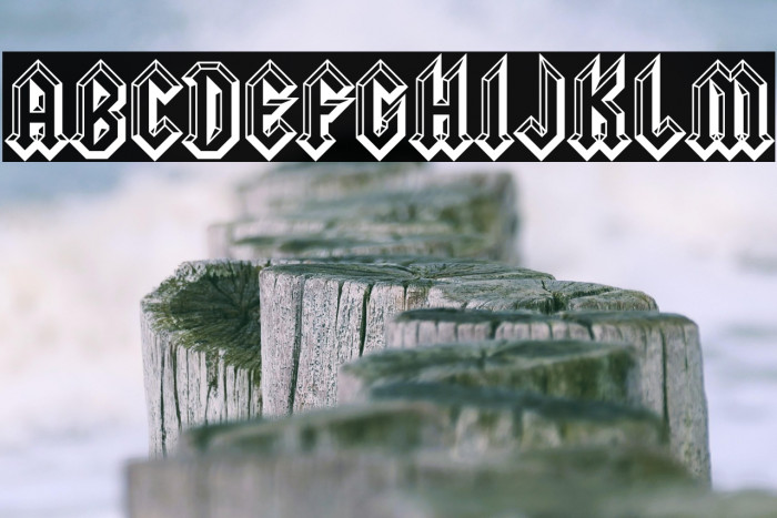 SquealerEmbossed-Regular Example 2