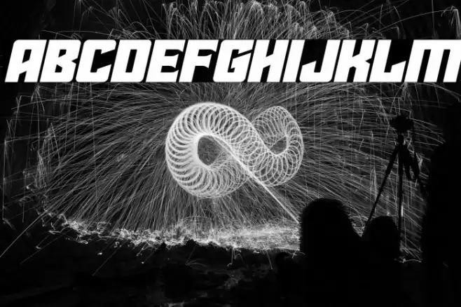 Star Guard Expanded Italic Font examples