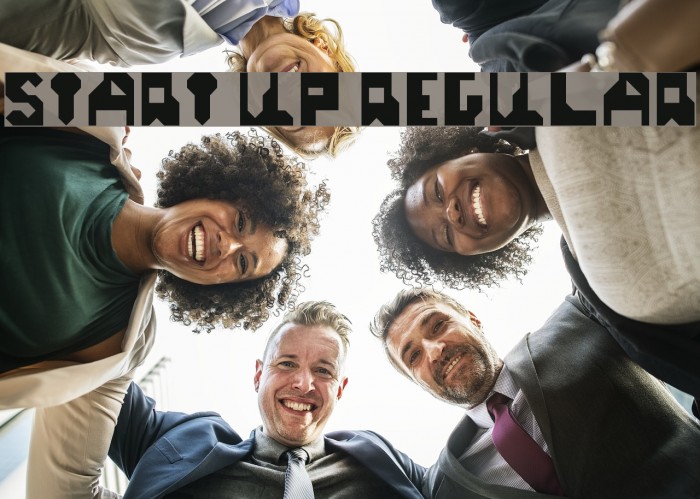 Start Up Regular Шрифта examples