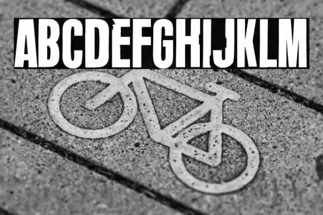 Stay Strrrange Font examples