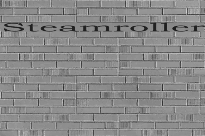 Steamroller Font examples