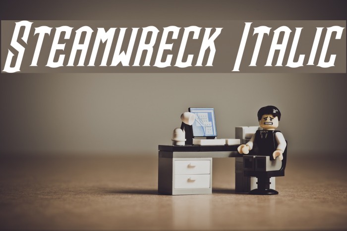 Steamwreck Italic Font examples