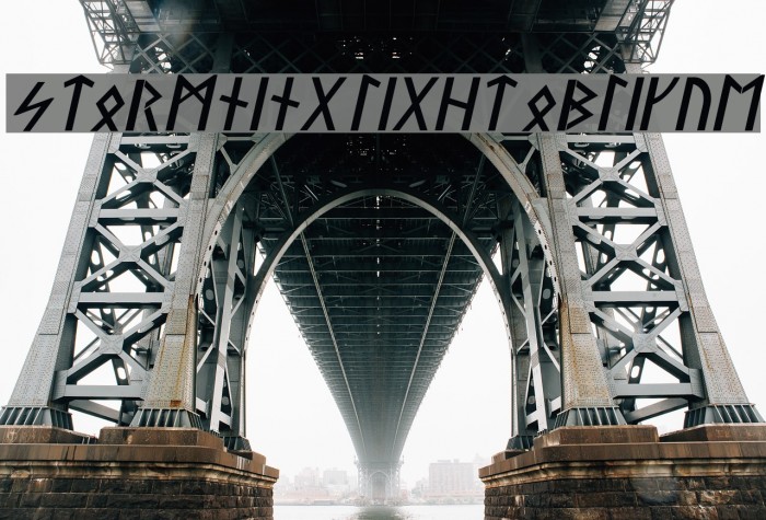 Stormning Light Oblique Font examples