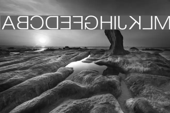 Strait Kcab Font examples